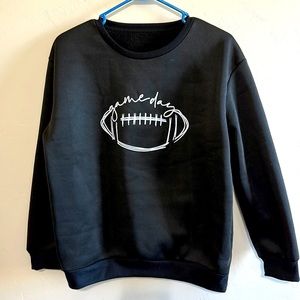 Gameday Woman’s Black Sweatshirt size M